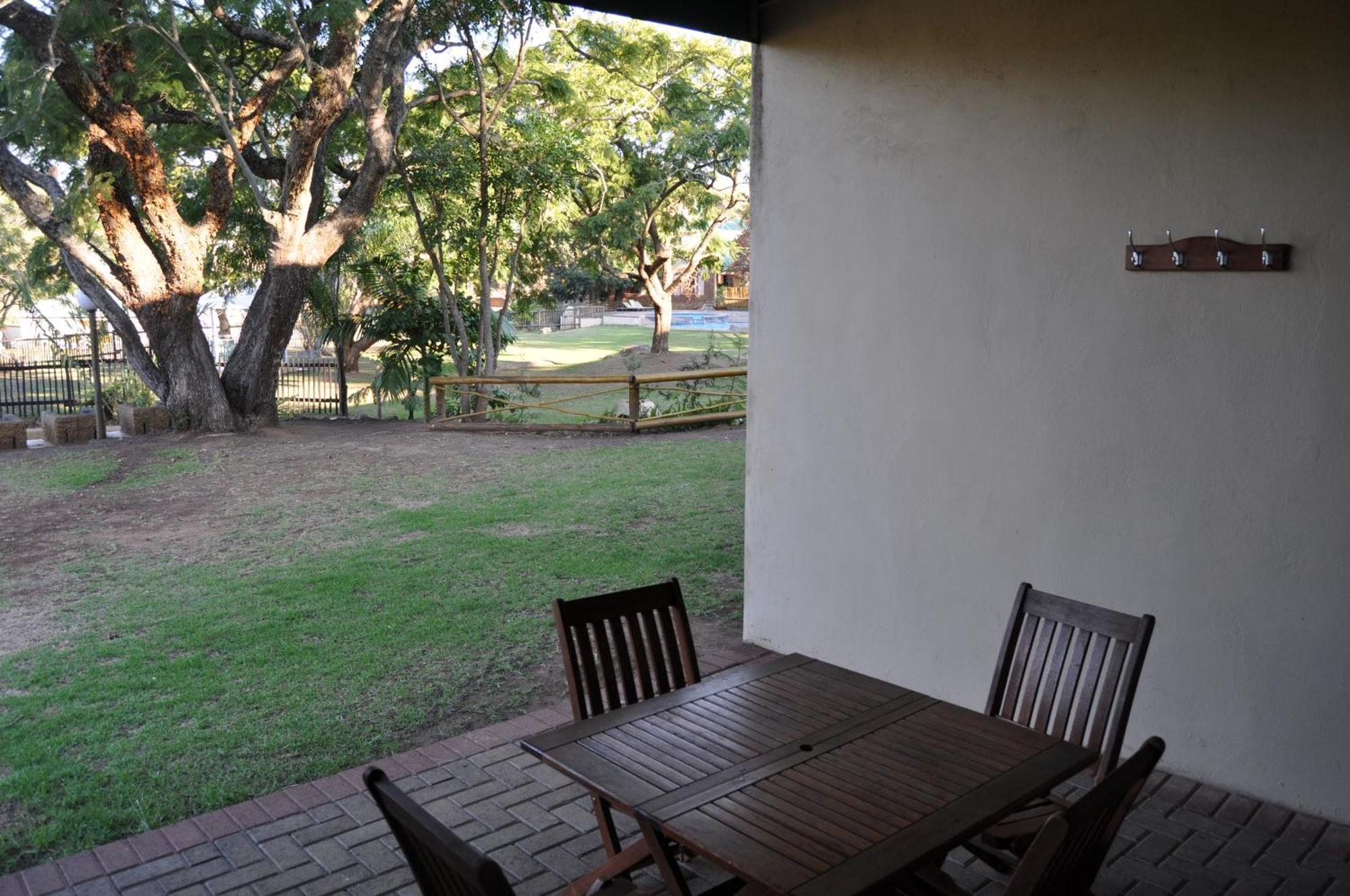 Gooderson Natal Spa Hot Springs Resort Paulpietersburg Exterior photo